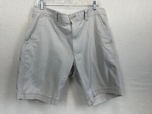 St. John's Bay Light Tan/Khaki Bermuda Shorts SZ 36 Flat Front Preppy Casual